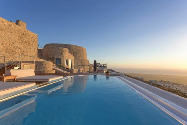 Kamini Exclusive Luxury Santorini Villa